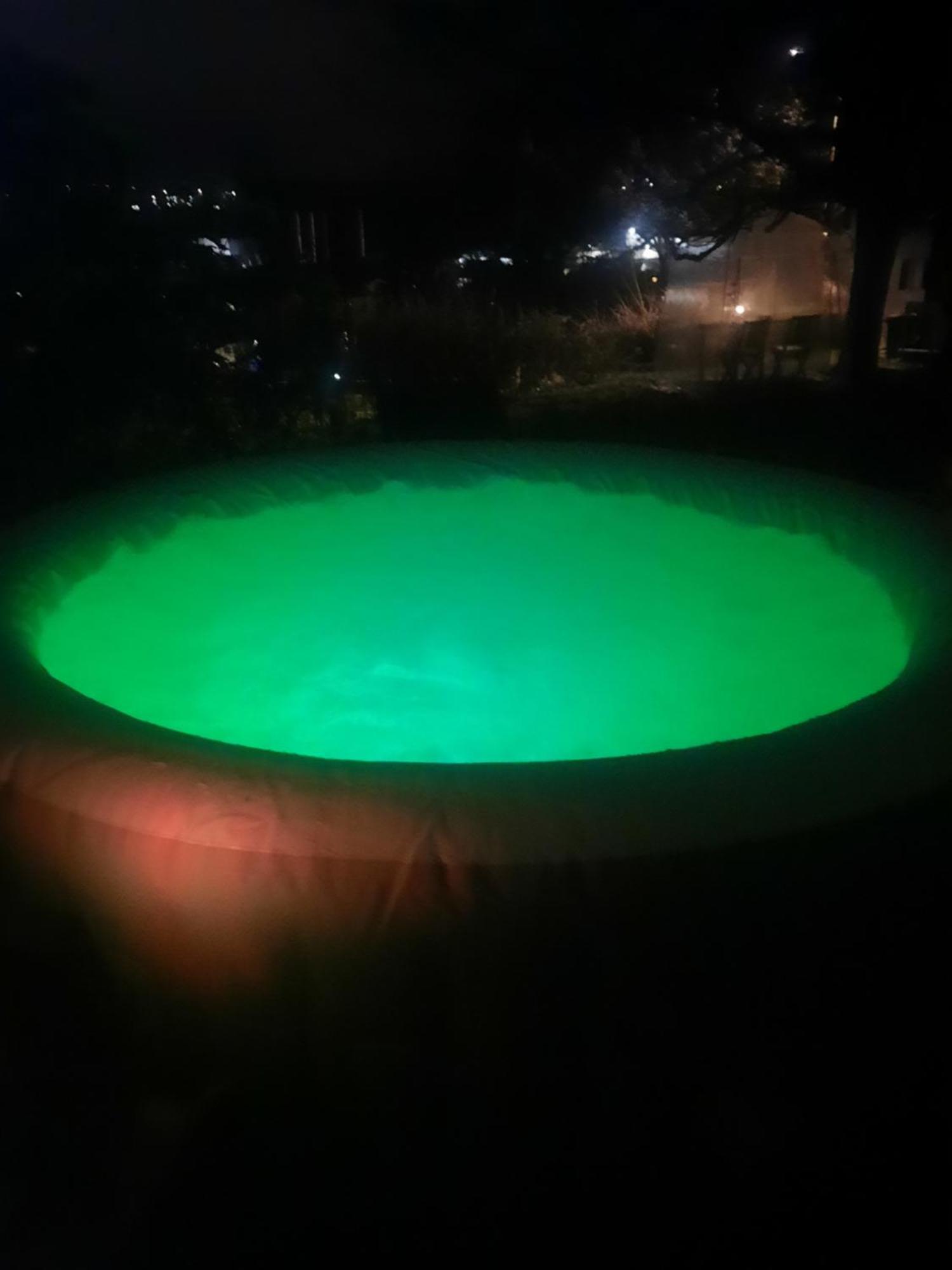 Appartement Espace Sauna, Jacuzzi, Terrasse